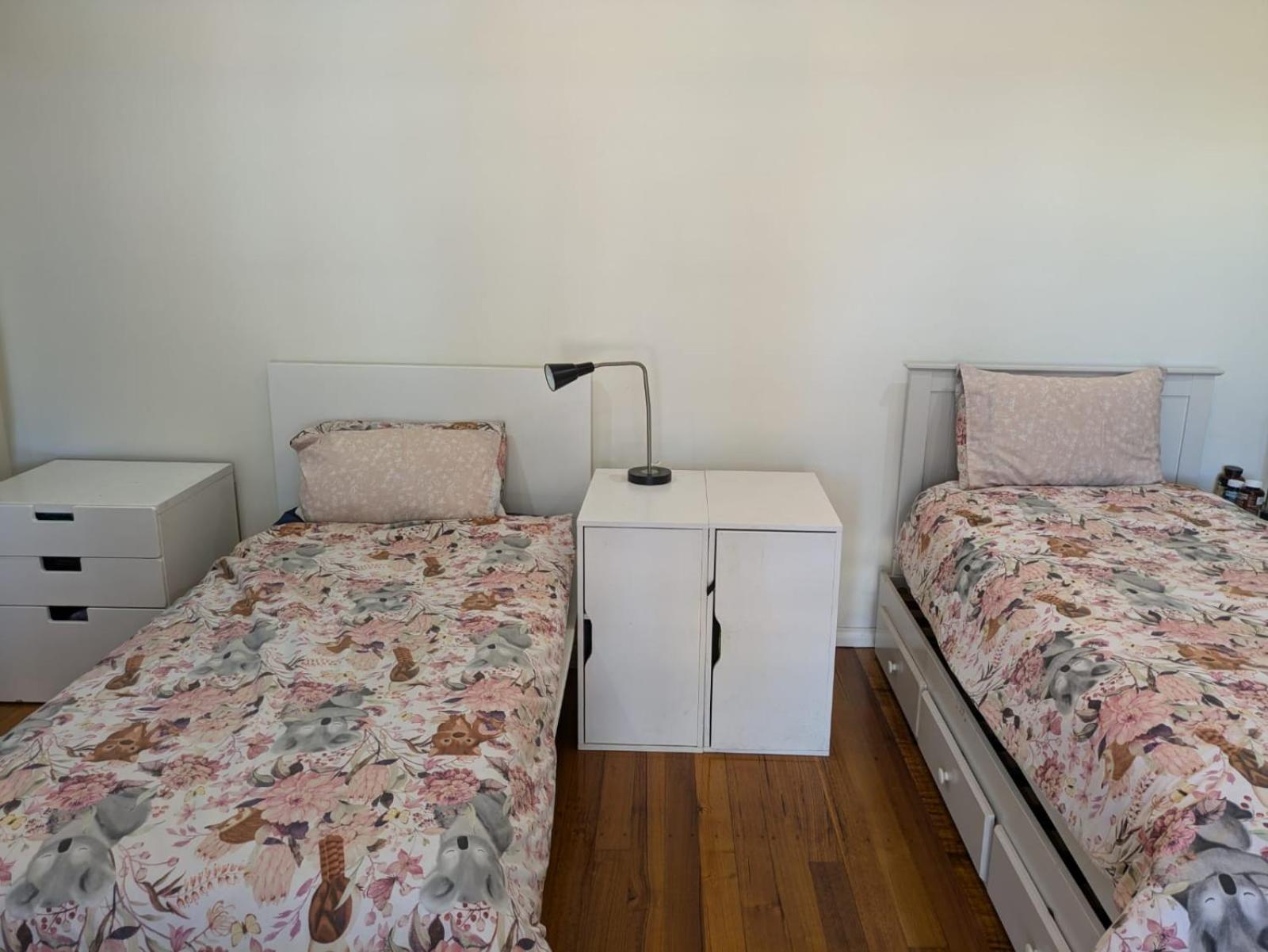 Two Separate Rooms At 34 Clarevale Clayton Chambre photo